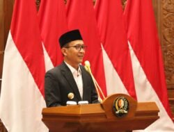 Rapat Paripurna Raperda P-APBD 2025, Ini Jawaban Bupati Bojonegoro