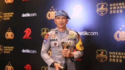 Aipda Rahmad dari Polres Bojonegoro Raih Hoegeng Award karena Aksi Nyatanya