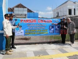 Pemasangan Banner Parkir Gratis, Untuk Ingatkan Masyarakat Bojonegoro