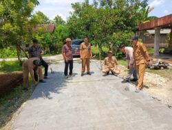 Membuat Warga Sangat Senang, Dibangunnya Jalan Poros Desa Temayang Kedungsumber