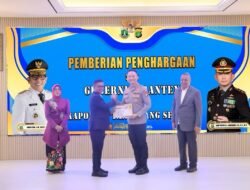 Kapolres Tangsel Terima Penghargaan Dari Gubernur Banten Atas keberhasilan Program CETAR dan Siskamling Terpadu