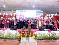 Wakil Bupati Bojonegoro, Nurul Azizah, Bersama Jajaran Forkopimda Hadiri Perayaan Natal di Gereja Tri Darma
