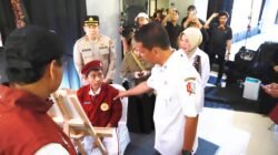 Pertemuan Penuh Haru Menteri Sosial Bupati Dan Wakil Bupati Dengan Siswa Sekolah Rakyat Bojonegoro