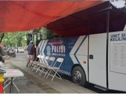 Warga Puas dengan Pelayanan SIM Keliling di Jalan Hertasning, Proses Cepat dan Mudah