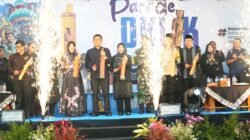 Bupati Setyo Wahono Berangkatkan Parade Oklik Dan Pawai Obor di Malam Idul Fitri