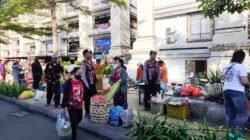 Polsek Gianyar Intensifkan KRYD di Pasar Rakyat Gianyar Jelang Penampahan Galungan