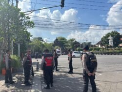 Jaga Citra Pariwisata Bali, Unit Raimas Polres Badung Perkuat Patroli di Taman Ayun