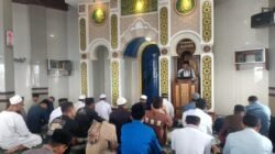Polsek Baturiti Amankan Pelaksanaan Sholat Jumat, Umat Beribadah dengan Aman dan Khusyuk