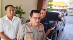 Kapolresta Denpasar Tegaskan Tidak Ada Perampasan Telepon Genggam, Luruskan Informasi Video Viral di Polsek Kuta