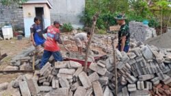 Satgas TMMD Ke-129 Kodim 1614/Dompu Kebut Pembangunan RTLH Bersama Warga Desa Kampasi Meci