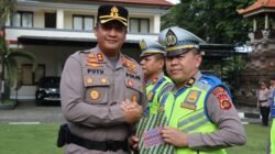Kapolres Tabanan Berikan Penghargaan kepada 15 Personel Berprestasi, Tekankan Adaptasi Teknologi dan Profesionalisme