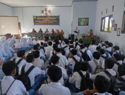 Satgas TMMD Ke-129 Kodim 1614/Dompu Ajak Pelajar Bentengi Diri dari Ancaman Narkoba