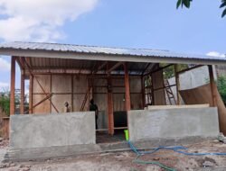 Program RTLH TMMD Ke-129 Kodim 1614/Dompu Terus Berjalan, Rumah Bapak Sarham Masuki Tahap Finishing