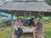 Bhabinkamtibmas Desa Tunjuk Hadir di Tengah Petani, Wujud Dukungan Program Ketahanan Pangan