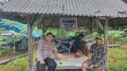 Bhabinkamtibmas Desa Tunjuk Hadir di Tengah Petani, Wujud Dukungan Program Ketahanan Pangan