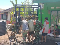 Satgas TMMD 129 Bersama Warga Pasang Tandon Air untuk Mushola