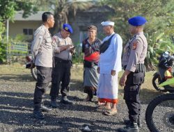 Polsek Blahbatuh Imbau Masyarakat Waspadai Gelombang Laut Tinggi