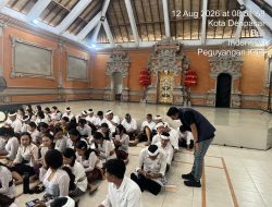 Polresta Denpasar Sosialisasikan Pemahaman Artificial Intelligence (AI) kepada Siswa SMA Negeri 8 Denpasar