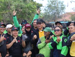 Sinergi Menjaga Kebersihan: Wakapolda Bali Pimpin Aksi Bersih Pantai Mertasari Bersama Lintas Elemen