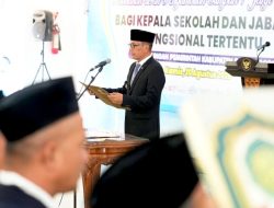 Lantik Kepala Sekolah, Bupati Setyo Wahono Tekankan Keteladanan dan Adaptasi Digital
