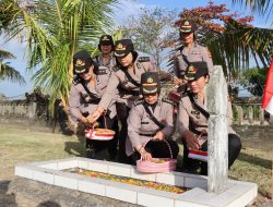 Polwan Polda Bali Gelar Ziarah Rombongan, Kenang Jasa Pahlawan di TMP Pancakatirta Tabanan