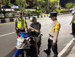 POLSEK KUTA SELATAN GELAR PATROLI SKALA BESAR, ATENSI BALAP LIAR DAN KEJAHATAN JALANAN
