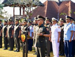 Hormati Jasa Pahlawan dan Veteran, Kodam IX/Udayana Gelar Ziarah Rombongan dan Anjangsana ke Veteran PKRI