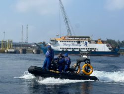 SAR Gabungan Sisir Selat Bali Cari Penumpang KMP Cemerlang yang Diduga Jatuh ke Laut