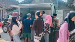 Warga Napis Girang, Program Bupati Medhayoh Hadirkan Samsat Keliling dan Pasar Murah